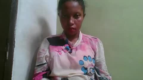 rinah654271 online show from May 5, 2026, 3:09 pm