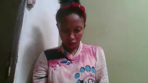 rinah654271 online show from May 8, 2026, 2:39 am