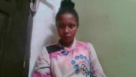 rinah654271 online show from May 19, 2026, 2:51 am
