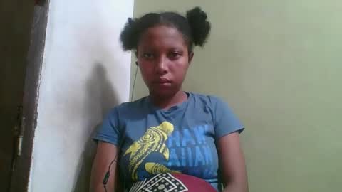rinah654271 online show from May 27, 2026, 9:17 am