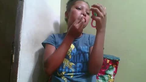 rinah654271 online show from May 28, 2026, 2:53 am
