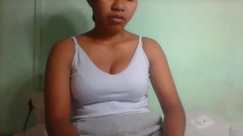 rinah856024 online show from February 11, 2026, 5:34 am