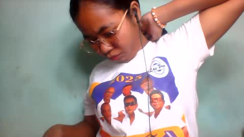 rinah856024 online show from August 2, 2026, 2:48 pm