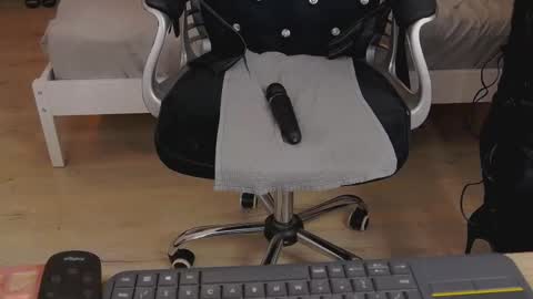 rinathequeen online show from February 19, 2026, 6:09 am