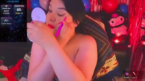 Snapshot of rini_bunny chatting on July 12, 2026, 7:32 am rini online show from July 12, 2026, 7:32 am