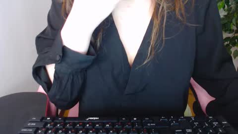 Ripe cherries online show from September 20, 2025, 8:10 pm