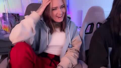   DianaBrite            fansl y online show from January 11, 2026, 11:15 am