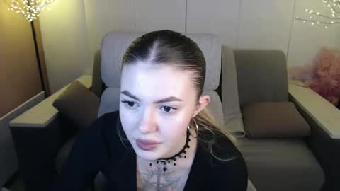 Snapshot of ritaneer chatting on March 11, 2025, 12:06 pm ritaneer online show from March 11, 2025, 12:06 pm