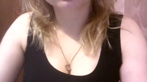 Snapshot of riveramaureen chatting on January 5, 2025, 4:47 am RiveraMaureen online show from January 5, 2025, 4:47 am