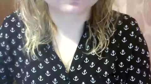 Snapshot of riveramaureen chatting on January 26, 2025, 11:50 am RiveraMaureen online show from January 26, 2025, 11:50 am