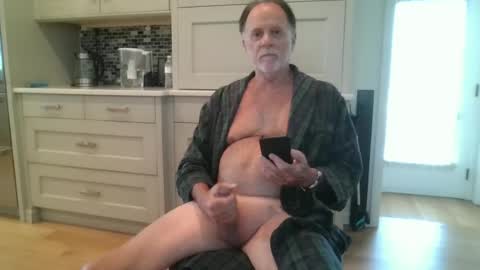 Snapshot of rivermeister chatting on June 16, 2026, 12:52 pm rivermeister online show from June 16, 2026, 12:52 pm