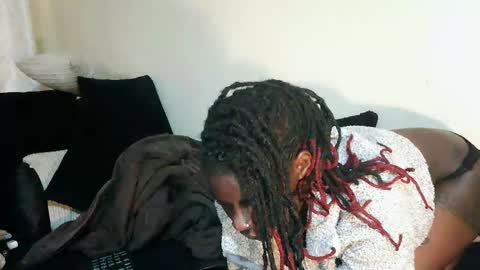 rlessing2 online show from March 26, 2026, 11:05 am