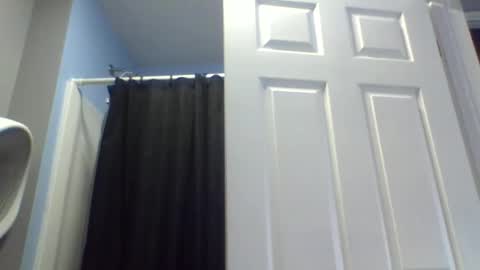 Snapshot of rmullet97 chatting on October 17, 2025, 3:25 pm rmullet97 online show from October 17, 2025, 3:25 pm