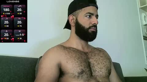 SebasRoa online show from January 10, 2025, 2:13 pm