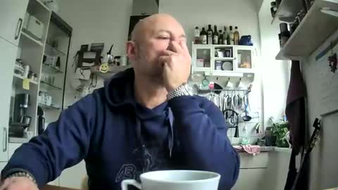 Snapshot of roadrunnerger chatting on February 28, 2025, 12:31 pm roadrunnerger online show from February 28, 2025, 12:31 pm