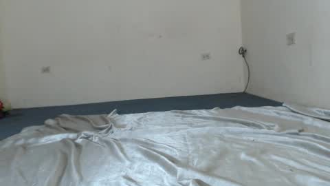 RoastingCorn online show from November 12, 2025, 3:51 am