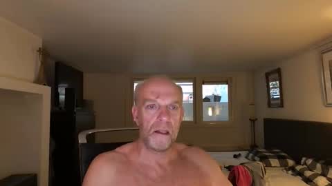 Snapshot of robbertnl chatting on February 2, 2026, 1:10 pm robbertnl online show from February 2, 2026, 1:10 pm