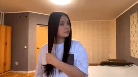 Aya online show from February 3, 2026, 1:05 pm