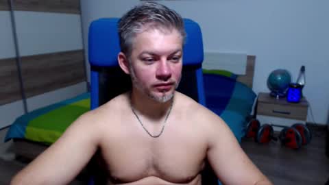 robbyshawz online show from October 13, 2025, 4:01 am