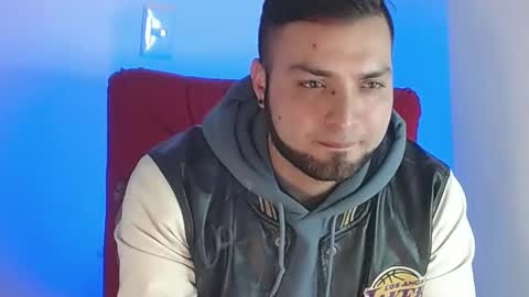 Snapshot of robert_leroy chatting on December 10, 2024, 7:16 am Stiven - online show from December 10, 2024, 7:16 am