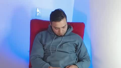 Snapshot of robert_leroy chatting on December 13, 2024, 6:00 am Stiven - online show from December 13, 2024, 6:00 am