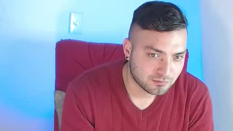 Snapshot of robert_leroy chatting on February 4, 2025, 7:29 am Stiven - online show from February 4, 2025, 7:29 am