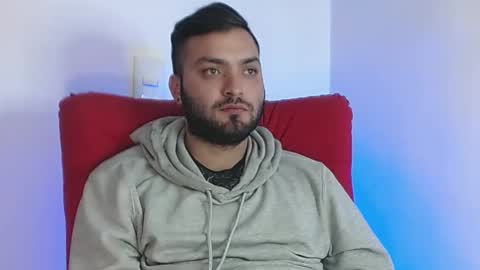 Snapshot of robert_leroy chatting on February 23, 2025, 10:42 pm Stiven - online show from February 23, 2025, 10:42 pm