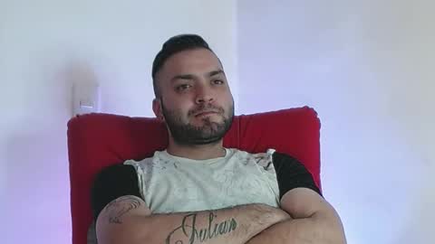 Snapshot of robert_leroy chatting on March 10, 2025, 3:34 am Stiven - online show from March 10, 2025, 3:34 am