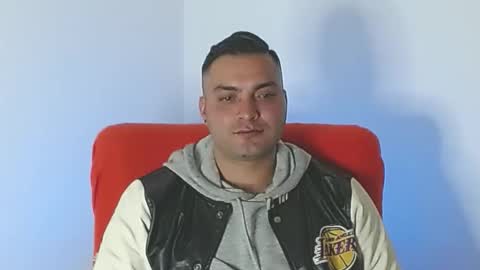 Snapshot of robert_leroy chatting on October 24, 2025, 6:10 am Stiven - online show from October 24, 2025, 6:10 am