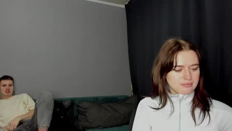 Lisa and Robert  i am online all days 900 am GMT3   online show from December 12, 2024, 2:44 pm