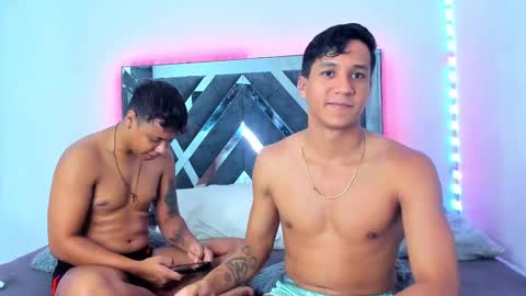 Robert Miller And Mael Thompson  online show from February 12, 2025, 4:44 am