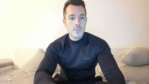 roberto4ever online show from November 20, 2025, 3:23 pm