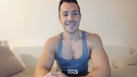 roberto4ever online show from March 2, 2026, 4:25 am