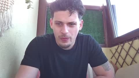 Roberto online show from April 24, 2026, 2:08 pm