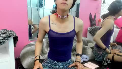 Vannellope online show from April 2, 2026, 1:09 pm