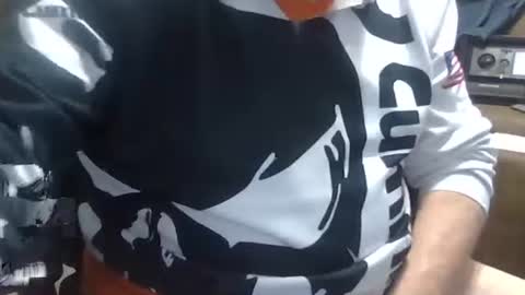 robglide online show from February 24, 2026, 4:54 am