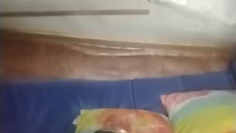 R online show from September 10, 2025, 1:49 am