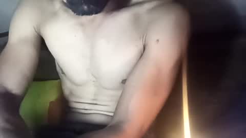 R online show from September 18, 2025, 3:08 am