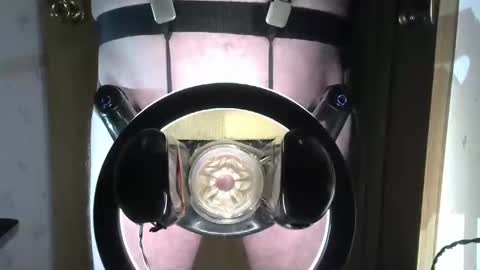 Robodickmilker online show from February 4, 2025, 9:52 pm