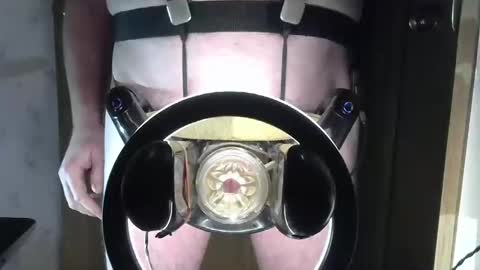 Robodickmilker online show from February 6, 2025, 11:37 pm