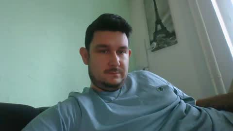 Snapshot of robtheman94 chatting on February 10, 2025, 2:26 pm Robin online show from February 10, 2025, 2:26 pm