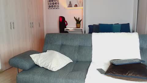 roby_millerr online show from April 11, 2026, 11:53 pm