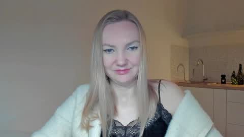 rock__baby online show from March 22, 2026, 4:49 am