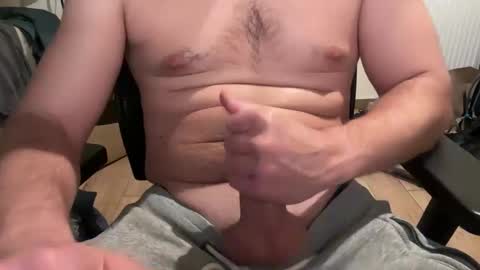 Snapshot of rocket_powerr chatting on October 28, 2025, 11:18 pm rocketpower online show from October 28, 2025, 11:18 pm