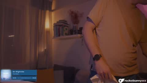 Rocket Bunny online show from February 17, 2026, 3:25 am