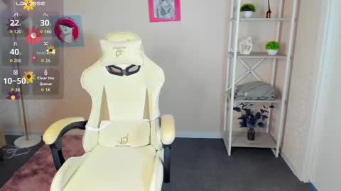 Rockett online show from September 12, 2025, 1:06 am