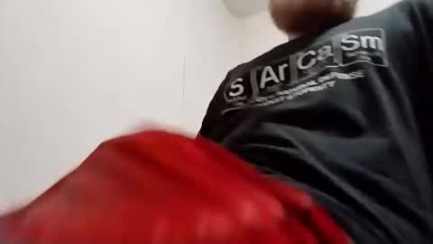 rockinchell online show from April 3, 2026, 10:52 pm