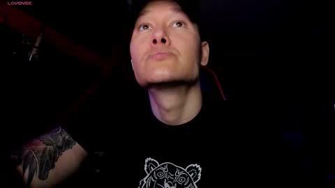 Snapshot of rodarri chatting on October 15, 2025, 1:28 am MY NAME  CAN SEE ALL MY CUM VIDEO BUY FAN SUB. online show from October 15, 2025, 1:28 am