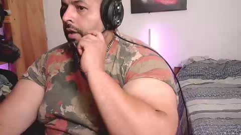 rodrixxx54 online show from March 5, 2026, 9:11 pm