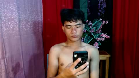 roianboyyy online show from June 22, 2026, 12:24 am